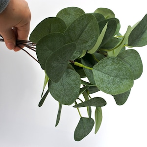 6 Stems Fake Eucalyptus Leaf Stems, Artificial Round Eucalyptus Leaves Plant Wedding Greenery ,for Wedding Bouquet  faux eucalyptus W002