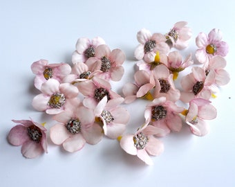 50 Tiny Blossoms flowers , light pink Silk Flowers,Millinery, Flower Crown, Hair Accessories, Corsage,DIY Wedding Bridal, lf018 mini flowers