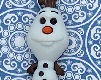 Olaf standing needle minder