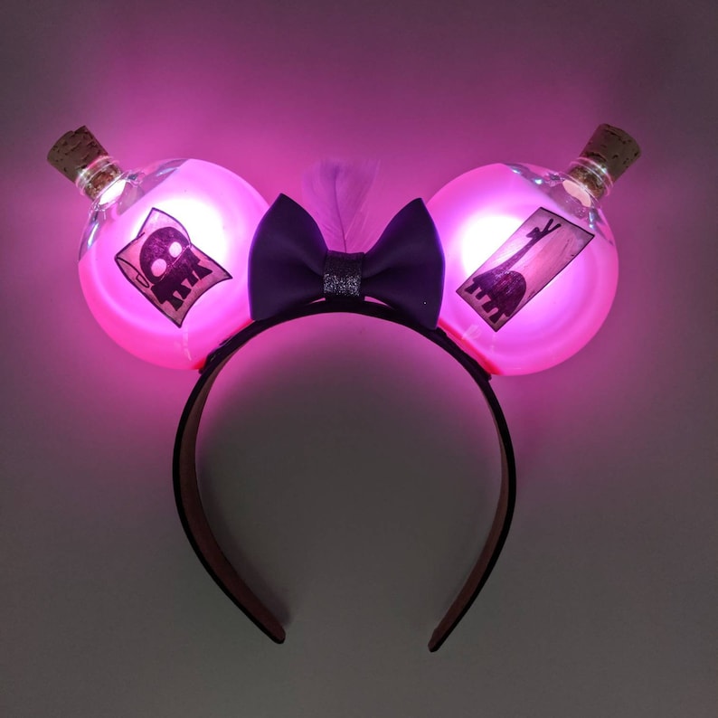 LIGHT UP Emperor/'s New Groove MinnieMickey Disney Glow Ears