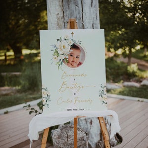 Mi bautizo welcome sign with photo, cartel bienvenida bautizo con foto niño para imprimir, green white floral baptism welcome sign -C302