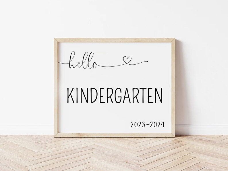 Hello kindergarten, first day of kindergarten sign printable, first day of kindergarten chalkboard sign, 1st day of kindergarten photo prop image 1