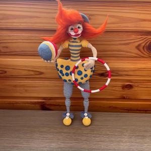 Clown Crochet Amigurumi Doll, Handmade Clown, Birthday Party Decoration, Toy Clown with Ball
