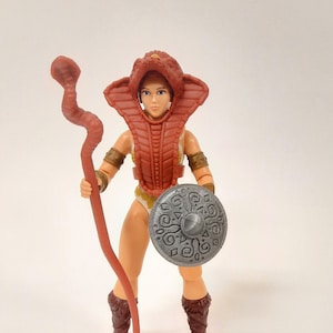 Scudo per la figura di Teela di Origins (figura non inclusa) / Masters of the Universe / MOTU / He-Man / Stampato in 3D / Origins