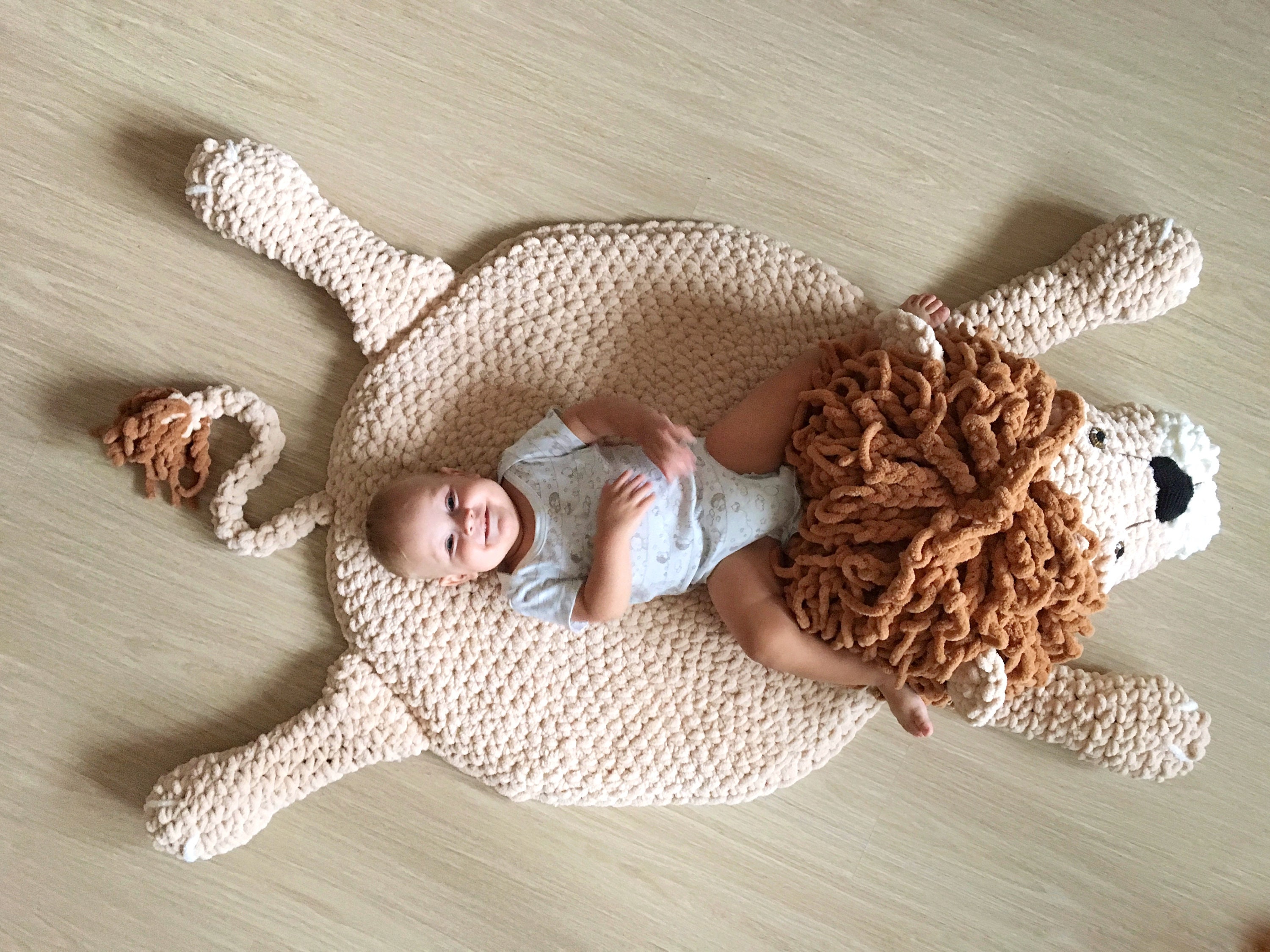 safari rug for nursery