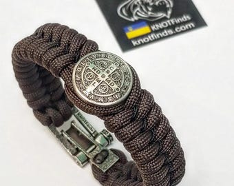 Benedikt Kreuz Armband. Exorzist Armband. Paracord Schmuck. Religiöse Symbole. Christliches Schutzamulett.