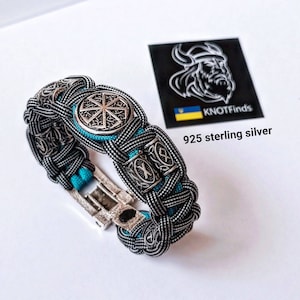 Hednisk stil. Runor i paracord. Runor i 925 sterlingsilver. Vikingasmycken. Skyddande amulett.