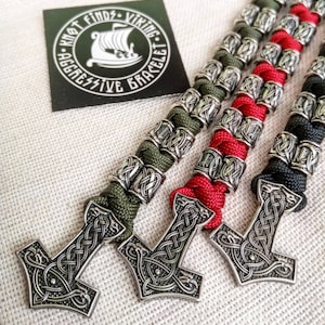 Thor&#39;s Hammer Paracord bracelet. Viking style. Mens jewelry and accessories.