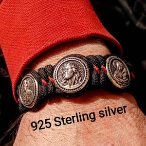 Religiöses Schutzamulett. Jesus Christus, der heilige Nikolaus, Jungfrau Maria. Silber 925 Sterling. Ostergeschenk der Luxusklasse.
