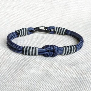 Parachute Cord Bracelet. Survival String Friendship Paracord Jewelry, Thin Cord Adjustable Knot No Buckle Wristband. Unisex. 2mm