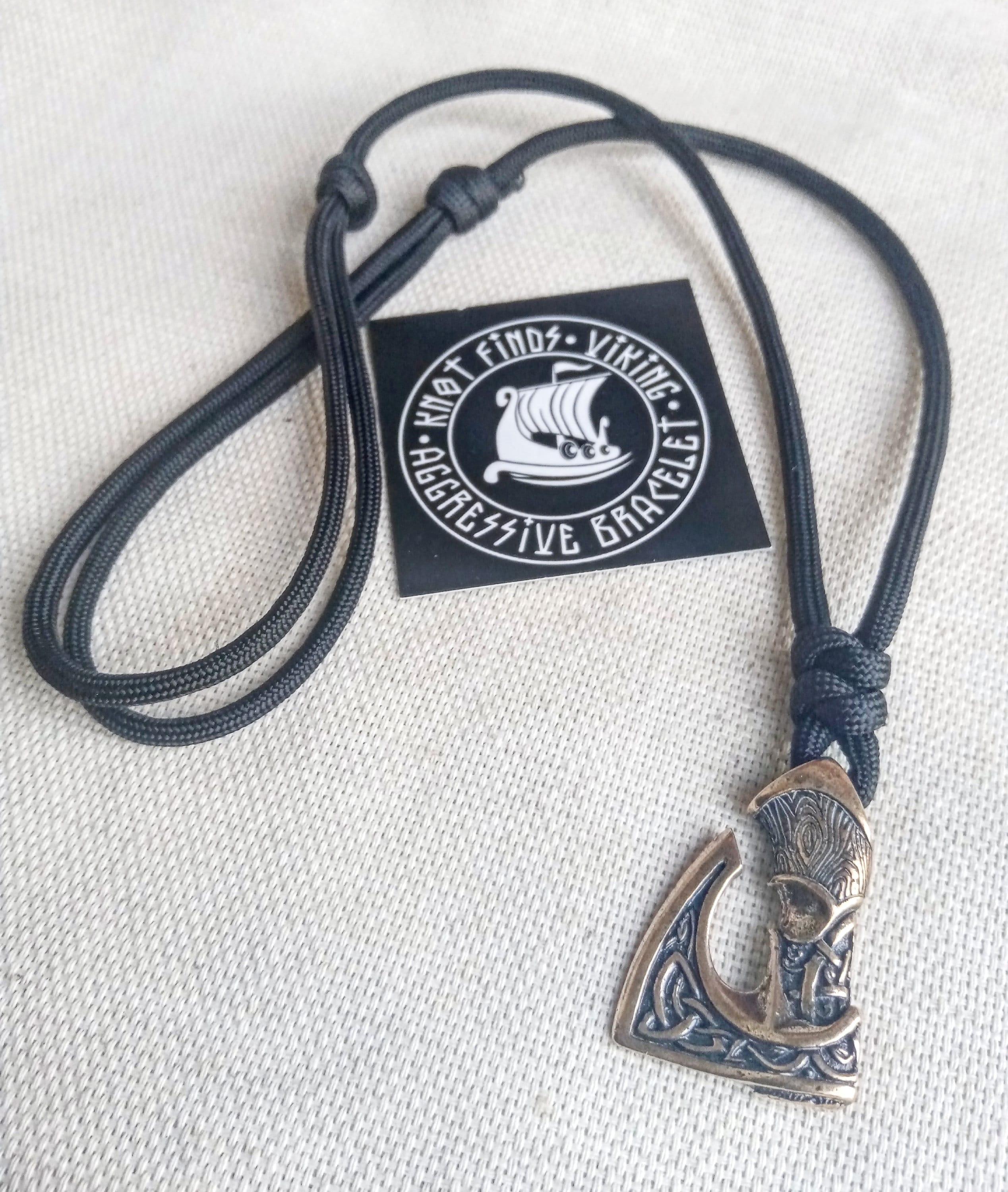Paracord necklace with pendant clearance