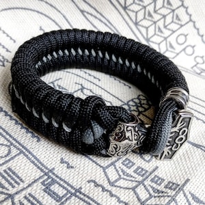 Black Nordic Paracord Bracelet thor's Hammer. A Gift for Men ...