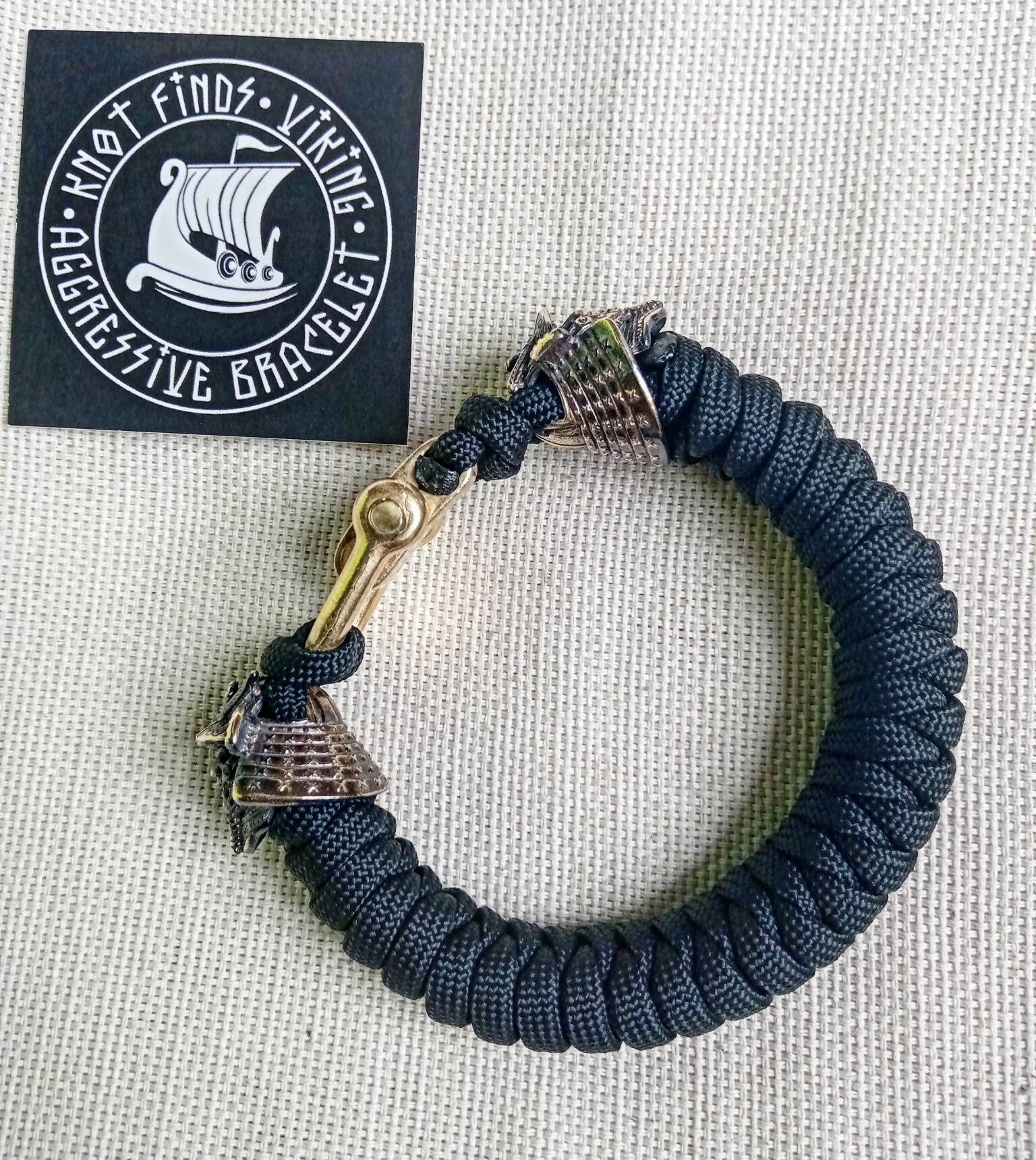 Black Paracord Bracelet Samurai. Celtic Knot. Paracord