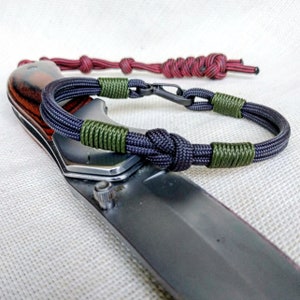 Paracord Bracelet. Extreme Durable. Bangle Rope. Nordic Style. Carabiner  Bracelet. 