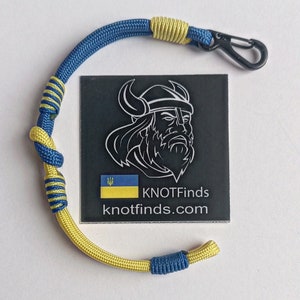 Oekraïense solidariteitsarmband. Oekraïense vlag. Dunne paracordarmband met karabijn. Oekraïense patriotarmband. Symbool van Oekraïne.