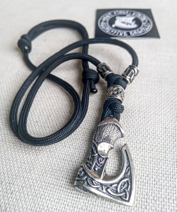 Paracord necklace clearance with pendant