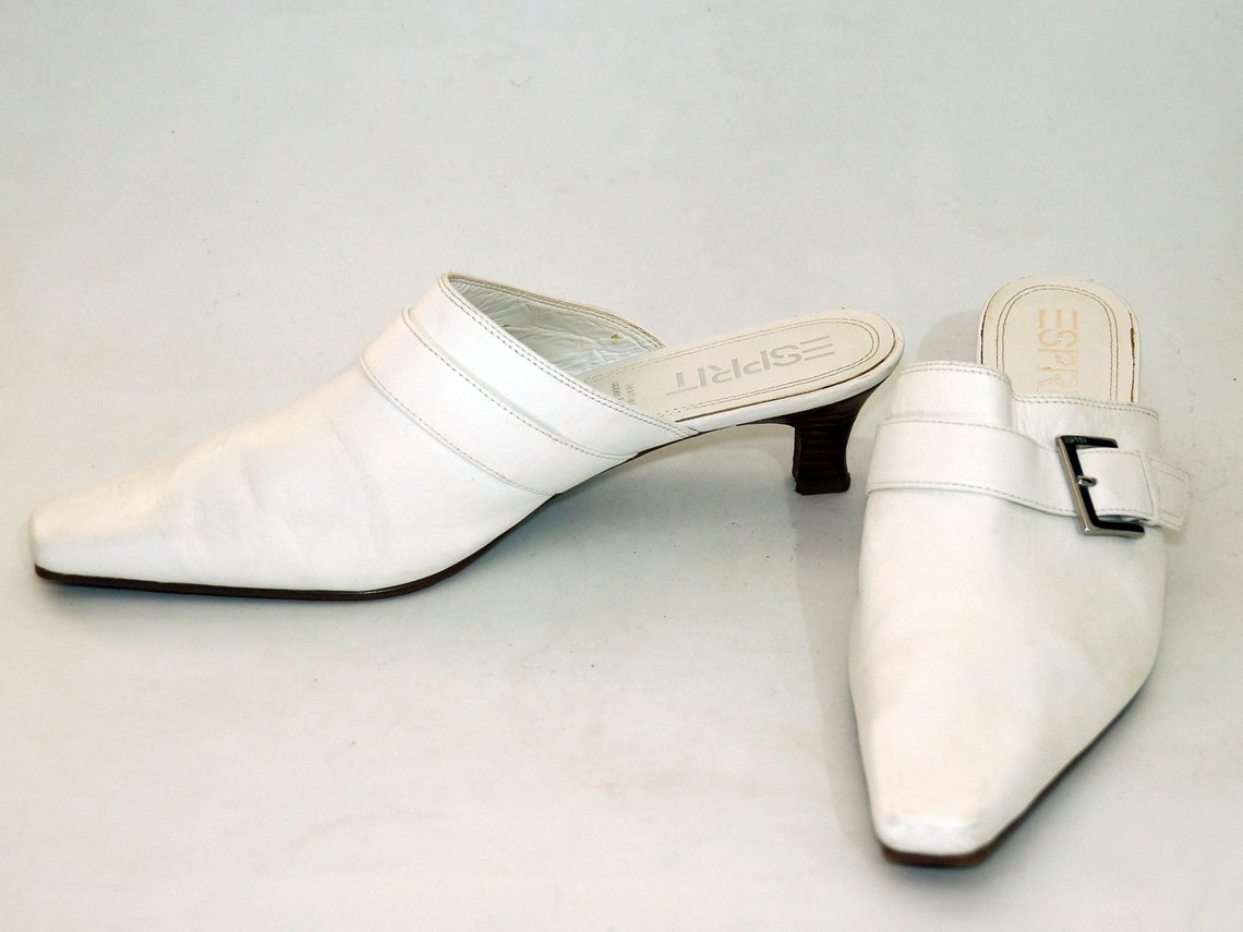 Vintage summer White real Leather Shoes for Women marked Etsy