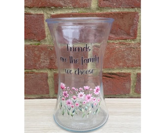 Friends are Family Glass Vase: Pink Flower Friendship Gift