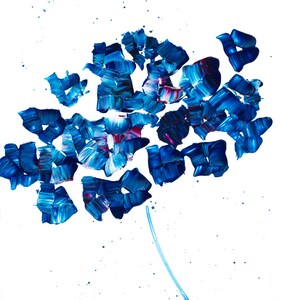 Bouquet di fiori blu e rosa, dipinto originale su carta di qualità per la decorazione d'interni