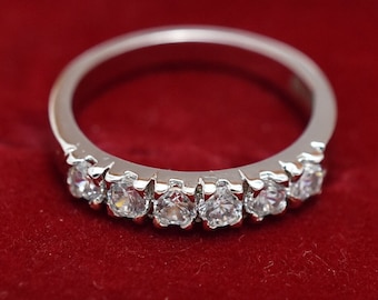Obrączka ślubna z białego złota próby 925 z diamentami laboratoryjnymi – 1,00 karata