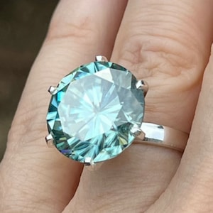 20 Cts Blue Diamond Ring Round  Cut Engagement Ring Great Luster & Shine Size Special Offer Price Christmas