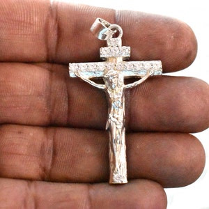 2.50 Cts White  Diamond Heavy Cross Pendant 50 Cts Beautiful Sparkling Excellent Cut Super Shine Free Chain 18&quot;