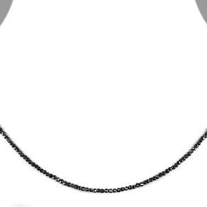 Collana con perline di diamanti neri da 4 mm: taglio brillante rotondo