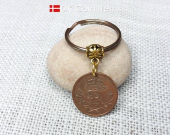 Denmark 1953 Coin Keychain - Initial R with crown - Copper Plated Vintage 25 Øre Pendant