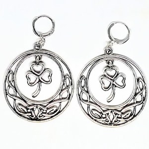 1 Pair Shamrock Hoop Silver tone metal earrings with Celtic knot design. Hypoallergenic .925 Sterling silver lever backs. Total drop 1-3/4"
