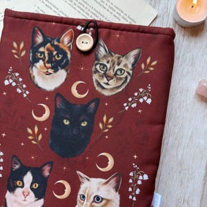 Cat Pattern, Animal art, Magic Book Sleeve,  Book Sleeve, Cat lover, Books lover