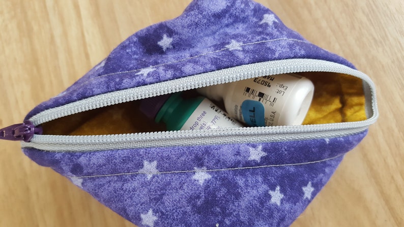 tiny pouch coin purse notions bag gamer gaming dice pod Raggity Pod The Lumberjack: recycled denim flannel sweetpea pod
