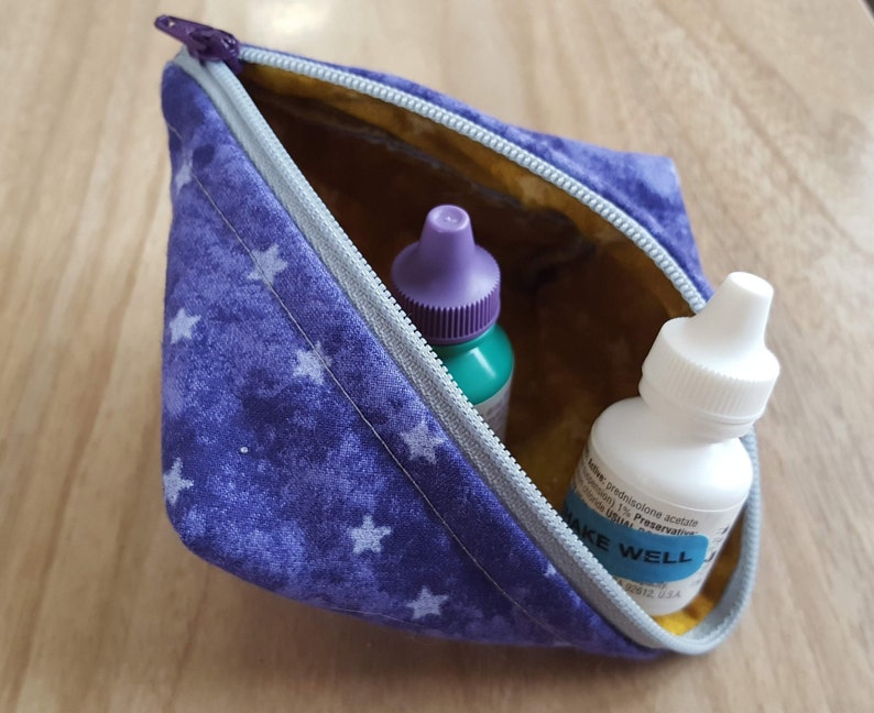 tiny pouch coin purse notions bag gamer gaming dice pod Raggity Pod The Lumberjack: recycled denim flannel sweetpea pod