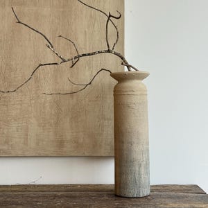 Vase en céramique texturée peint à la main : Décoration de sol rustique beige et noire XL (44,5 cm de hauteur)