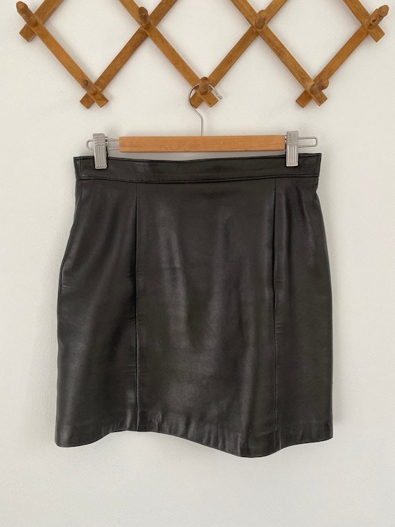 VINTAGE - Black soft leather skirt - genuine leath