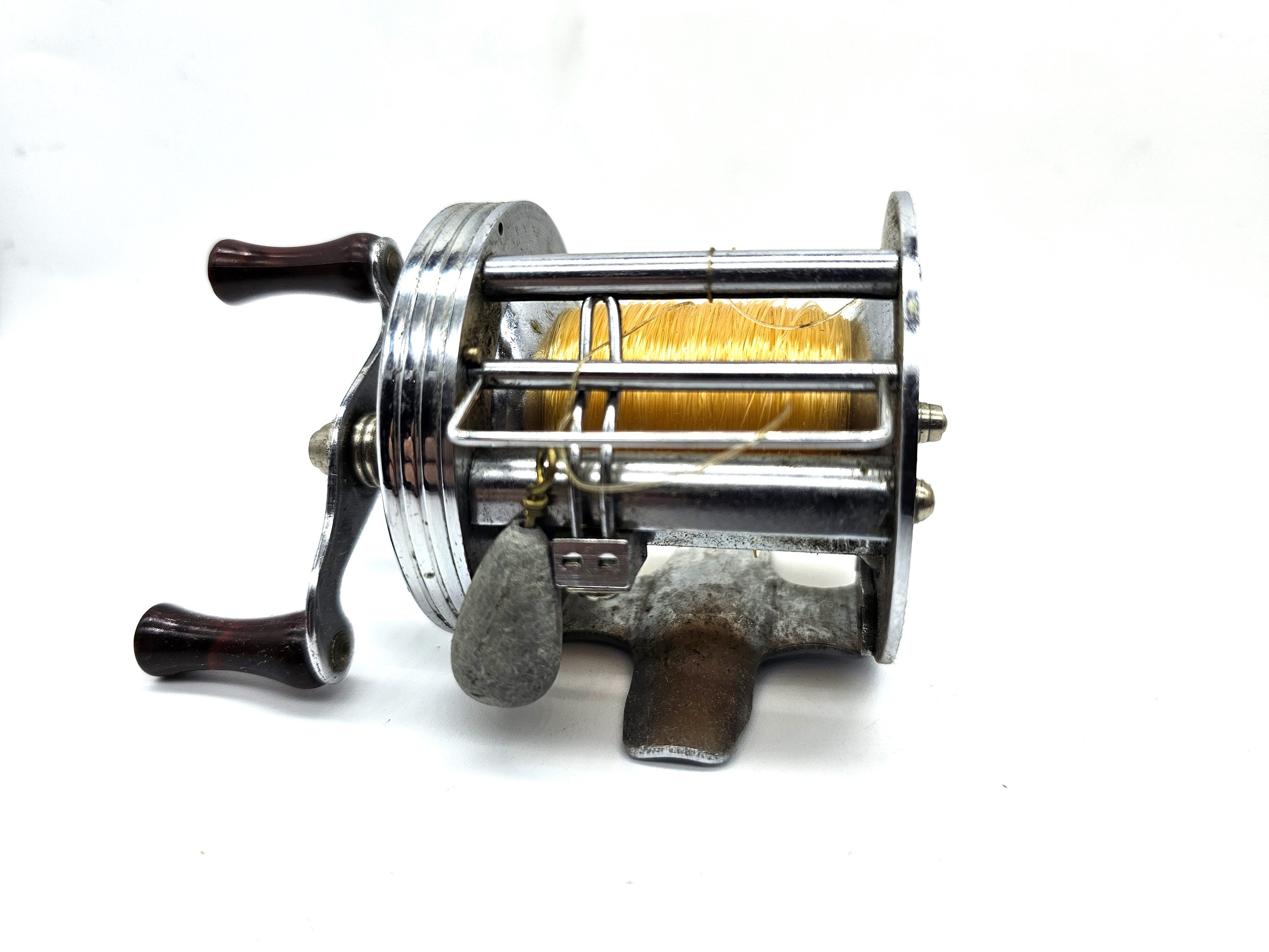 Vintage Montgomery Ward Sport King Casting Fishing Reel Vintage Montgomery Ward Sport King Casting Fishing Reel