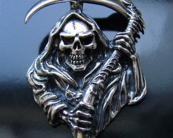 1 Grim reaper pendant antique silver tone HC189
