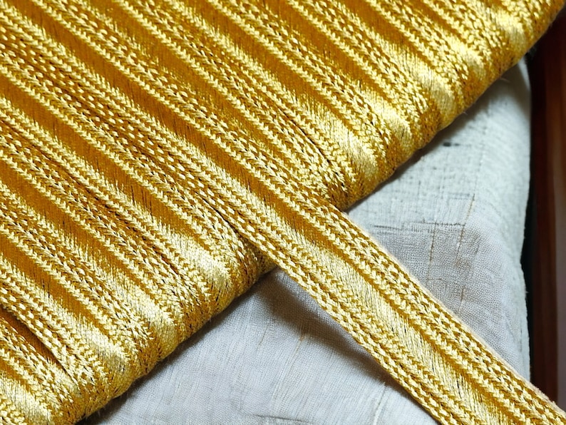 Galon ruban doré de 20mm, tresse fil métallique Or, garniture de broderie dorée, Sfifa marocaine, dentelle, mercerie vintage ethnique image 1