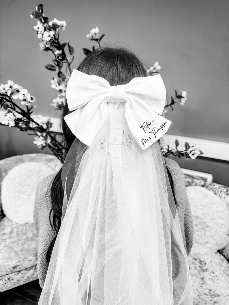 Bride Bow Veil Personalised Hen Party Veil Bridal Bow Veil Future Mrs Veil 画像 4