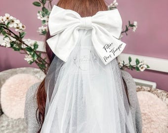 Personalised Bride Bow Veil: Hen Party Bridal Veil