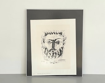 PABLO PICASSO lithograph Print with frame, printed 1984 in GDR