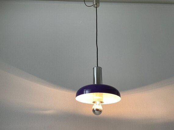 ペンダントライト スペースエイジ スペース エイジ マルーン 小型ペンダント ランプ、Staff 作、1970