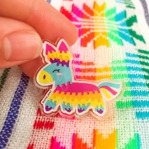 Piñata Pin