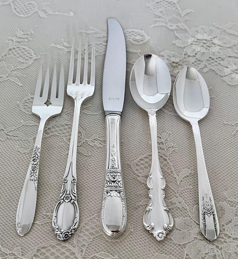 Mismatched Silverplate 5-Pc.Place Settings/Vintage & Antique Flatware/Service for 1-20 image 3