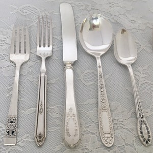 Mismatched Silverplate 5-Pc.Place Settings/Flatware/Vintage & Antique/ Wedding/Bridal Shower/Tea Party/Service for 1, 4, 8, 12, 20 image 4