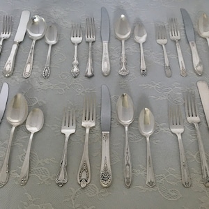 Mismatched Silverplate 5-Pc.Place Settings/Flatware/Vintage & Antique/ Wedding/Bridal Shower/Tea Party/Service for 1, 4, 8, 12, 20 image 8