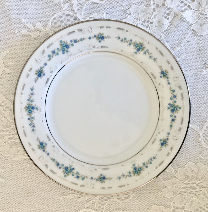 4 Mismatched Vintage Bread and Butter/side Plates by Noritake Etsy