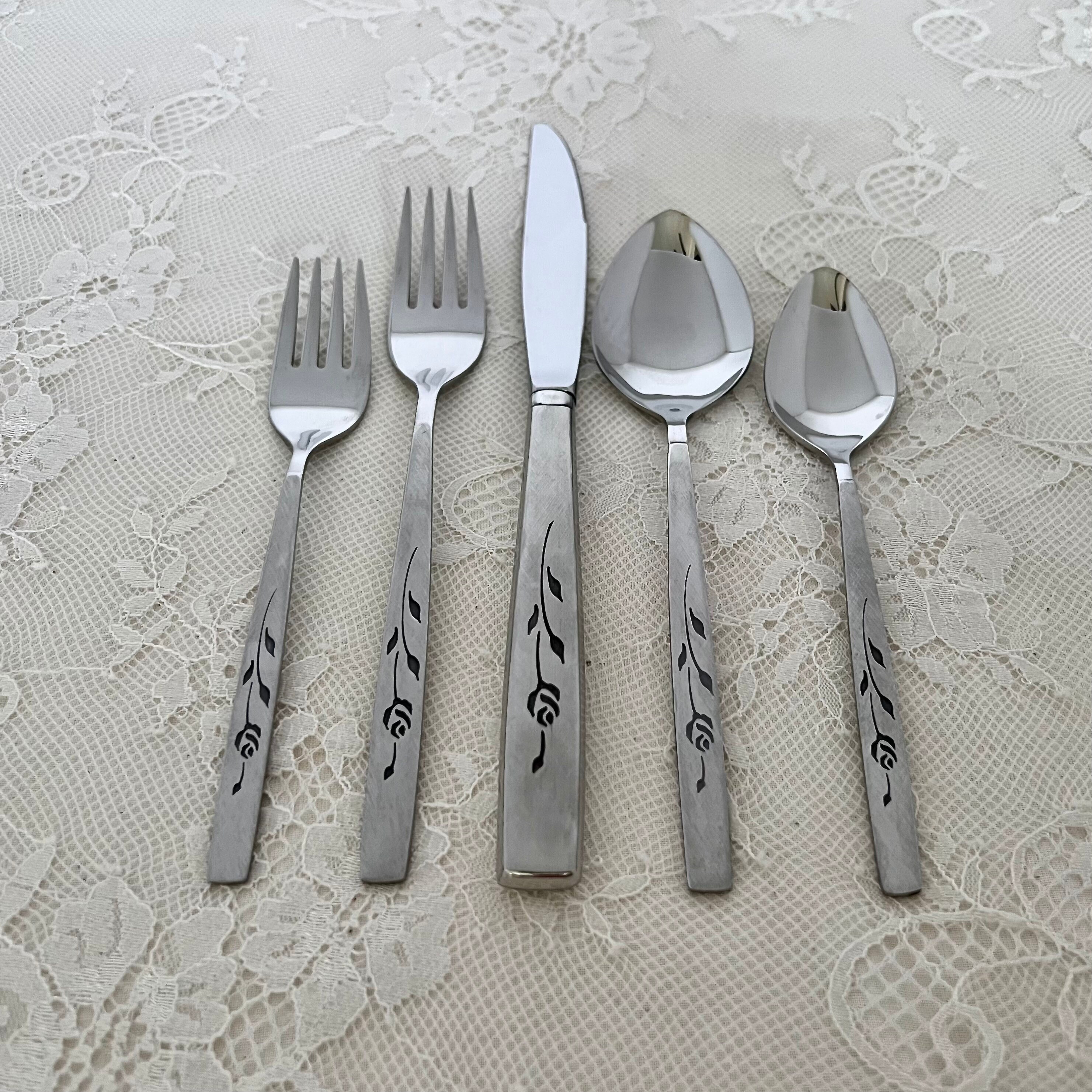 56-pc. Capistrano by Oneidacraft Deluxe Mid-century Stainless