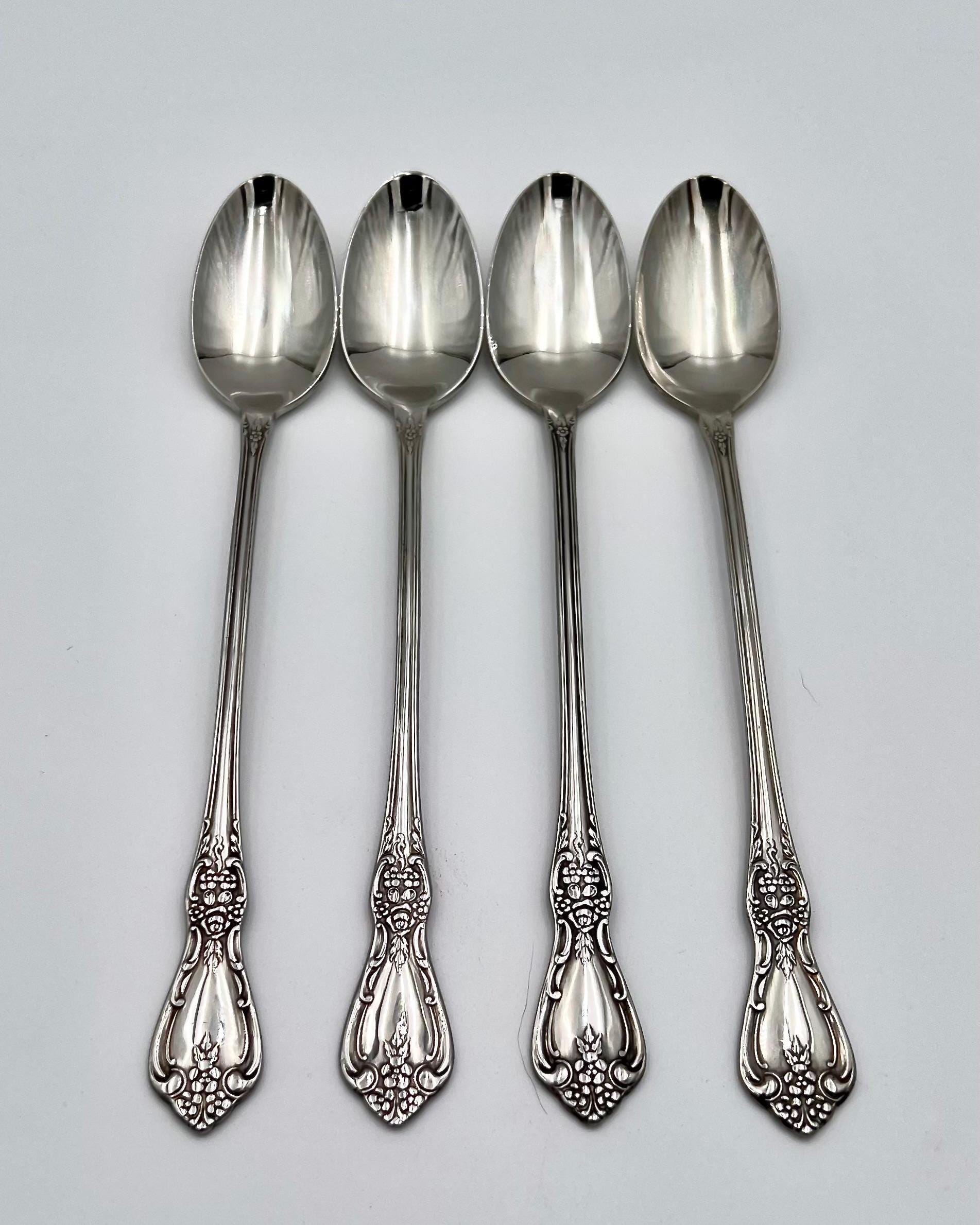 4 Kennett Square Iced Tea Spoons by Oneida Stainless/vintage