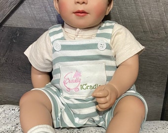 lifelike infant dolls