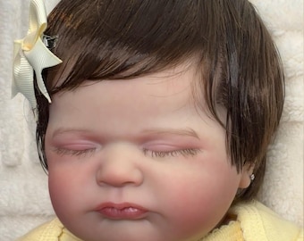 Lebensechte Reborn-Babypuppe für Mädchen